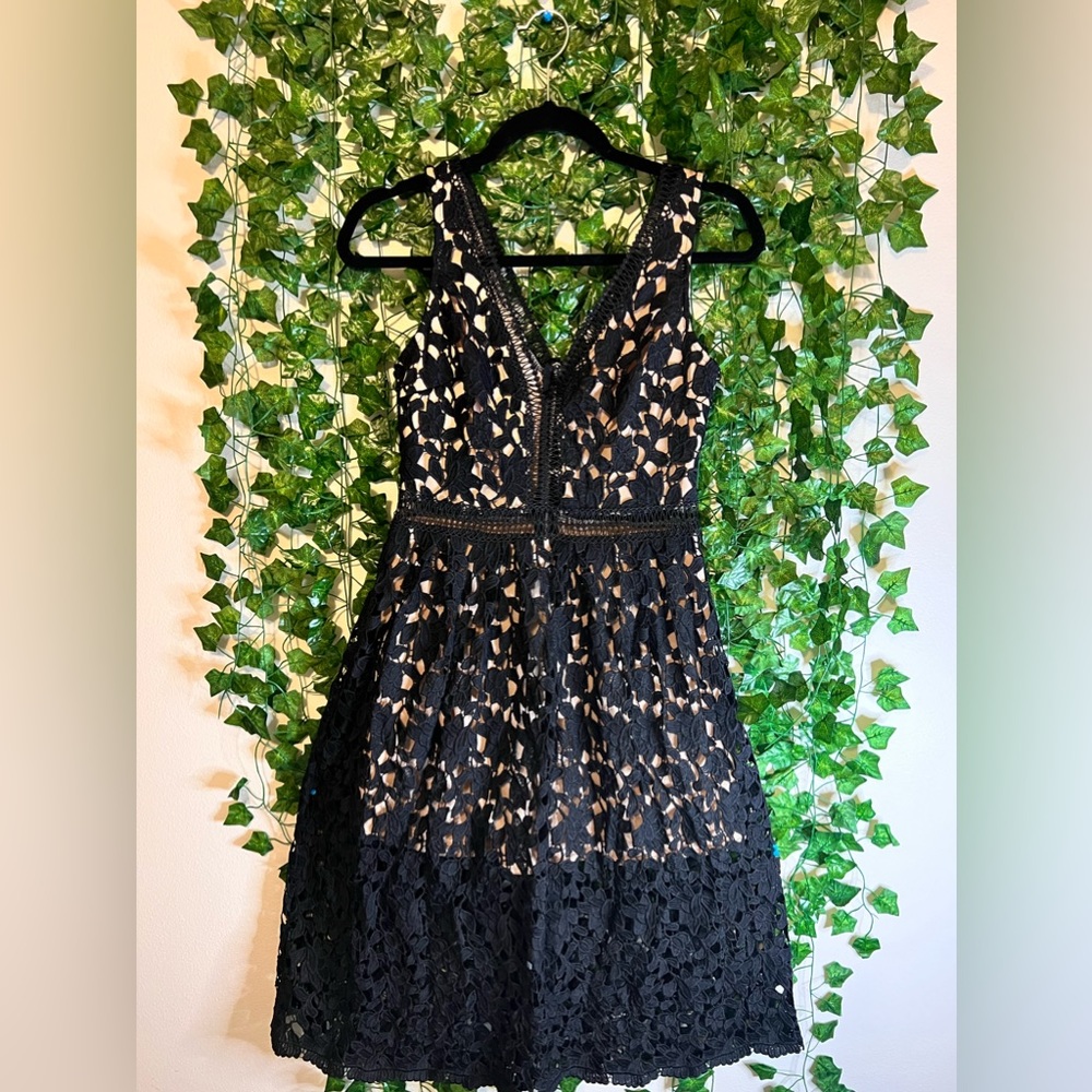 Just Me Black Lace Midi Dress, Size Sm Blk Lace Partially Lined